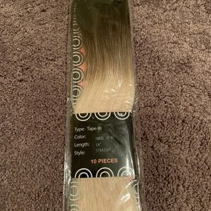 donna bella Other - 18” tape-in hair extensions! donna bella Other - 18” tape-in hair extensions!